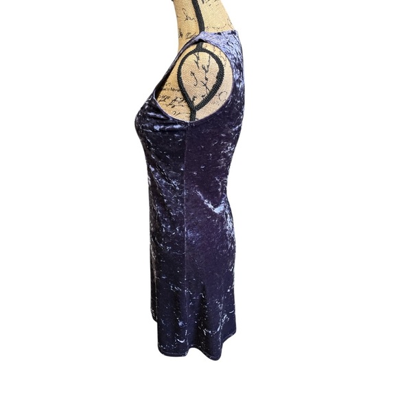 Vintage Crushed Velvet Dark Purple Mini Dress Sleeveless Y2K 90's Witchy Grunge - Picture 3 of 5